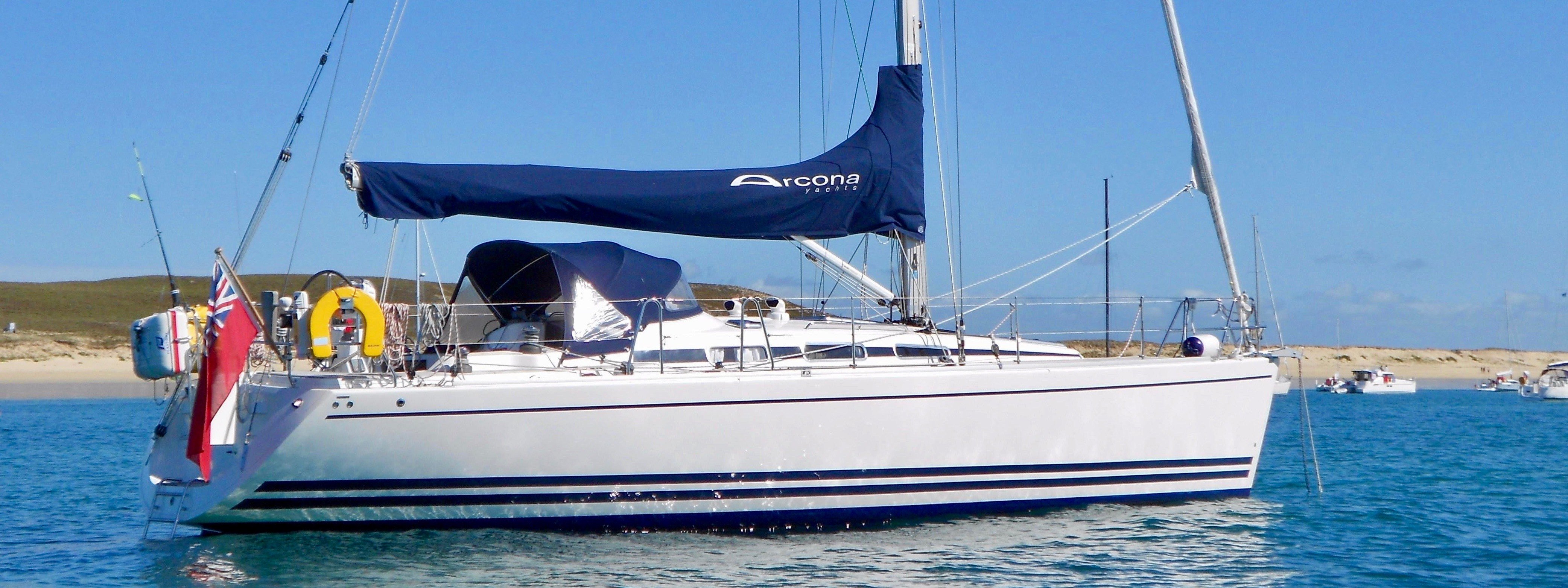 Arctic Breeze at anchor – 16-6 Arcona 400