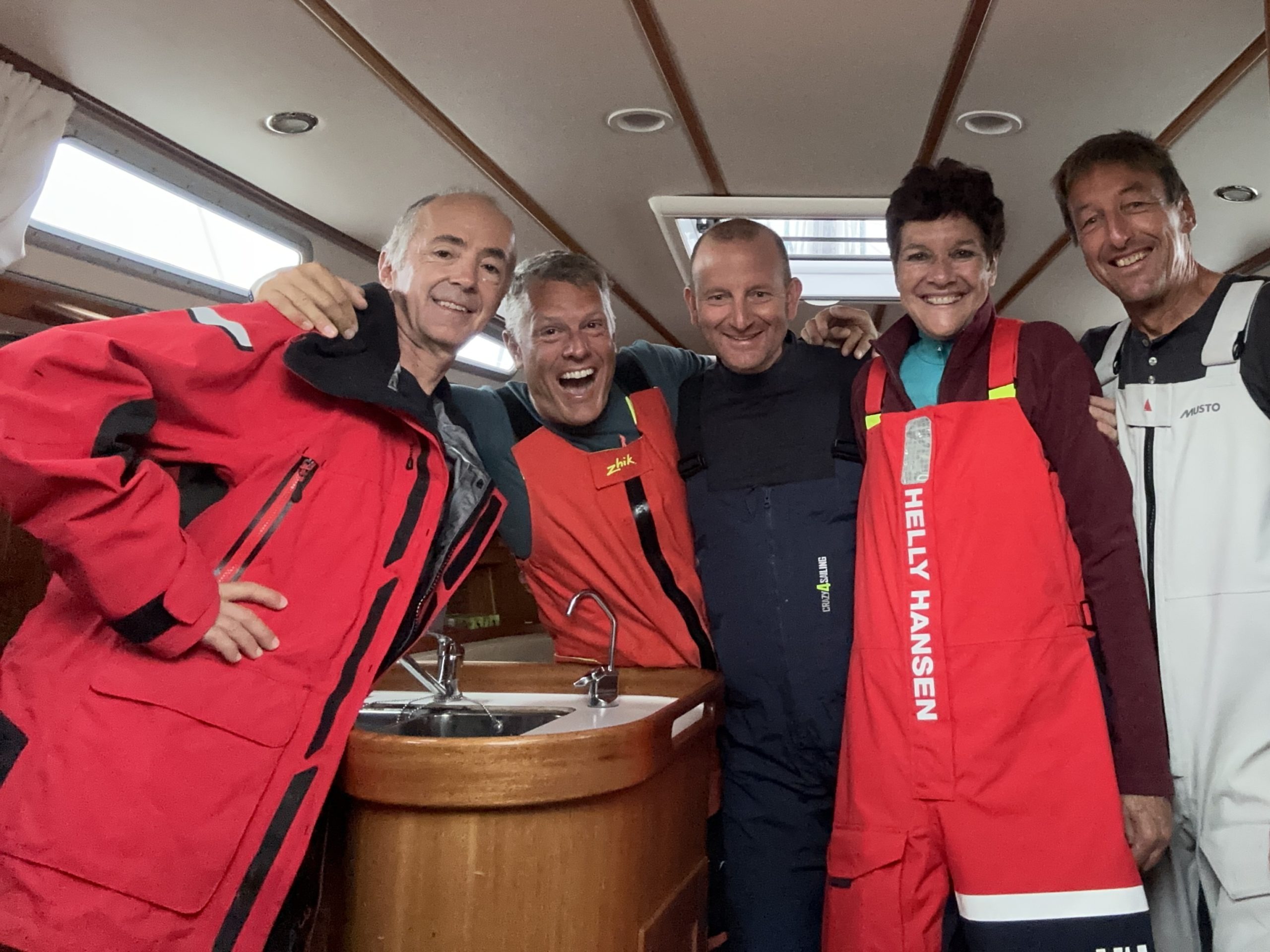 A good team Sans joie et sans plaisir, la croisière n'est pas aussi cool.